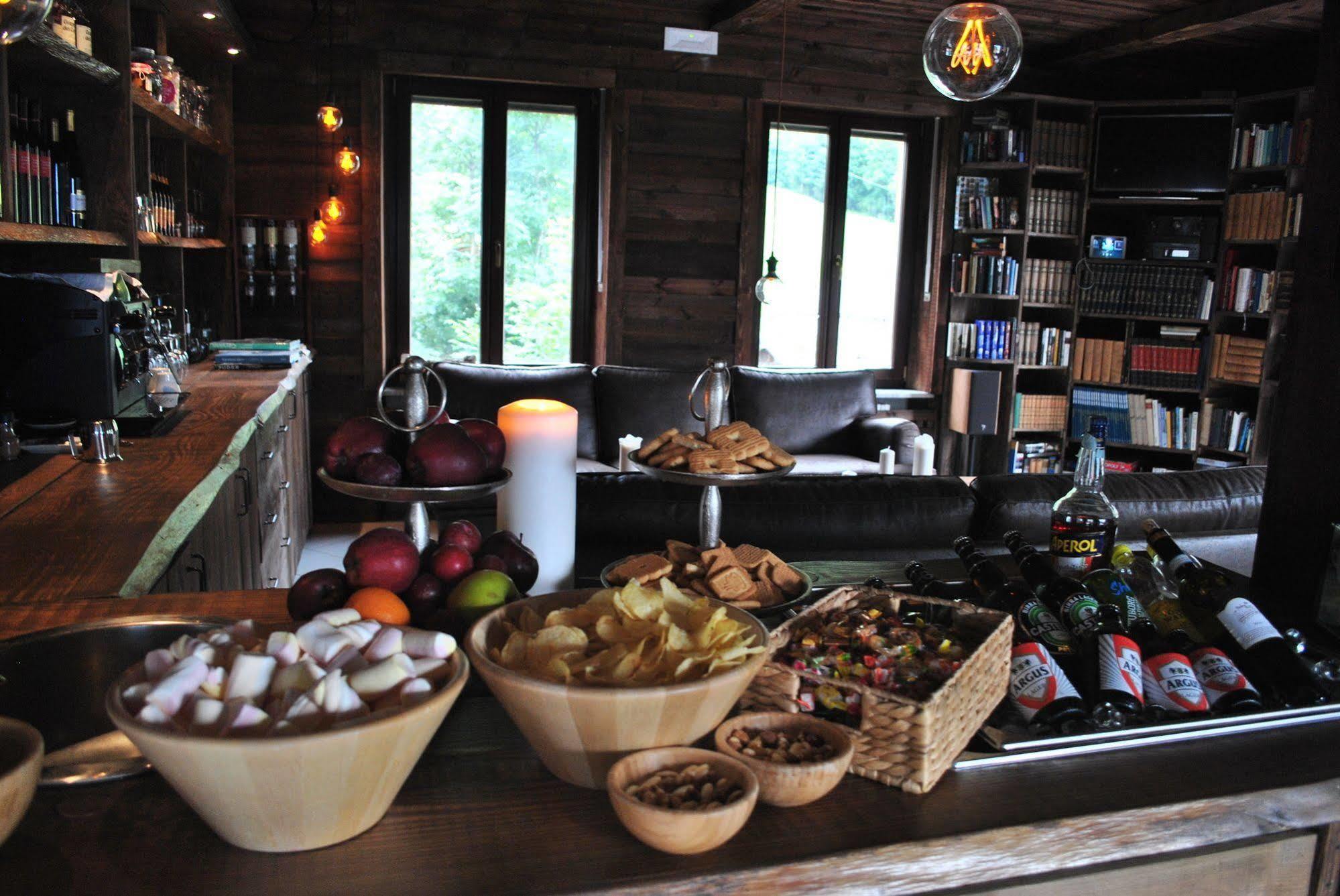 Hotell Millefiori- Alpine Event Lodge วัลตูร์นอนช์ ภายนอก รูปภาพ